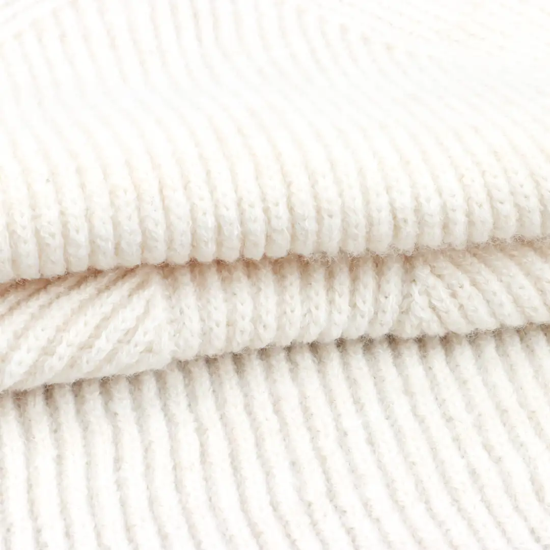 China Yarn for Hoodie  (Sweater),Polo T-shirt (Sweater), Full-Zipper Cardigan (Sweater) Core Spun Yarn Regular Yarn Polyester Nylon white color buy from China wholesaler bulk order at wholesale price free worldwide shipping Alibaba