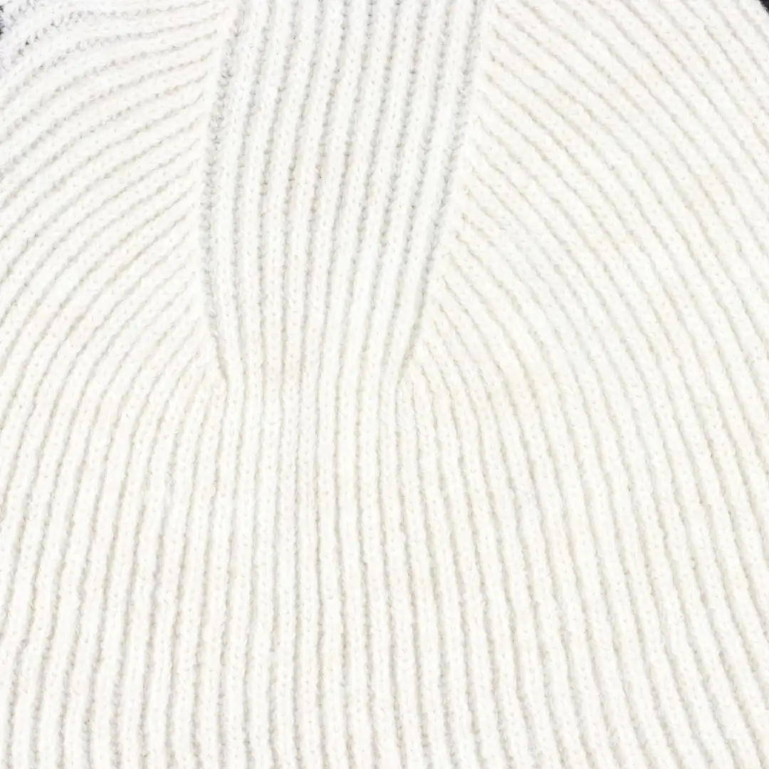 China Yarn for Hoodie  (Sweater),Polo T-shirt (Sweater), Full-Zipper Cardigan (Sweater) Core Spun Yarn Regular Yarn Polyester Nylon white color buy from China wholesaler bulk order at wholesale price free worldwide shipping Alibaba