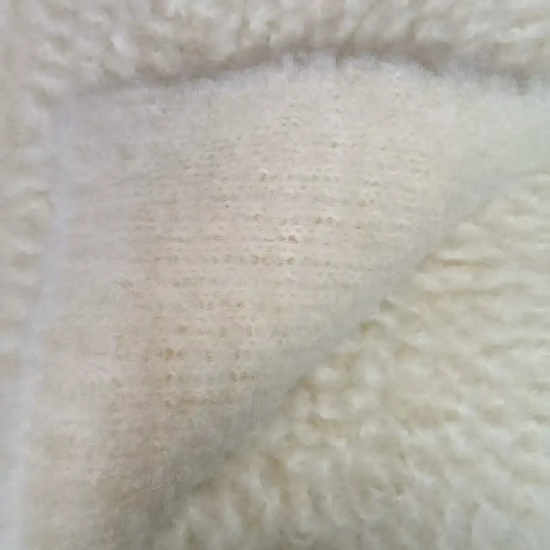 China Yarn for Ladies Vest (Sweater),Men’s Vest (Sweater),Open Cardigan (Sweater),Full-Zipper Cardigan (Sweater),Half-Zipper Cardigan (Sweater),Shirt Long Sleeve Button (Sweater) Boucle Yarn Fancy Yarn Polyester Acrylic Nylon Wool creamy white color buy from China wholesaler bulk order at wholesale price free worldwide shipping Alibaba