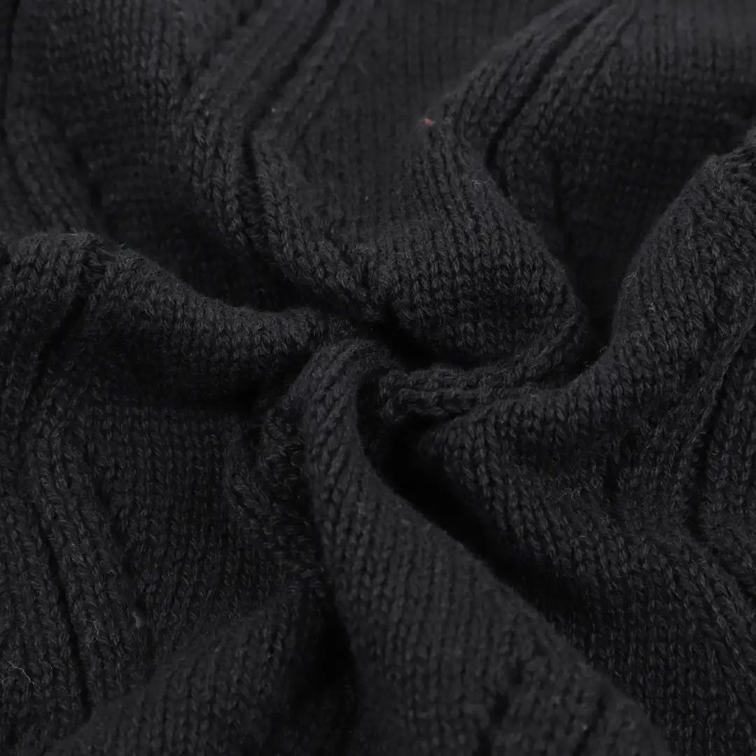 Bangladesh Yarn for Round Neck Pullover (Sweater),Crew Neck Pullover (Sweater),Crop Top Pullover (Sweater) Ring Spun Regular Yarn Cmia Cotton TRUE BLACK color buy from Bangladesh wholesaler bulk order at wholesale price free worldwide shipping Alibaba