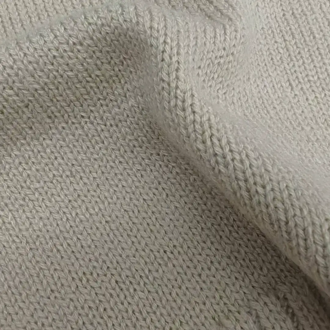 China Yarn for Half-Zipper Cardigan (Sweater),Knitted Jacket (Sweater),Hoodie  (Sweater) Worsted Spun Regular Yarn Acrylic Recycled Polyester Green，cream-coloured color buy from China wholesaler bulk order at wholesale price free worldwide shipping Alibaba