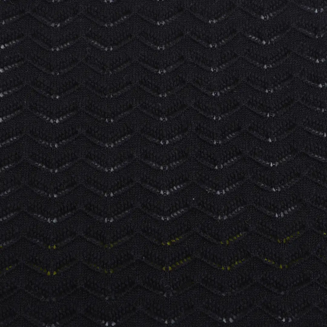 Bangladesh Yarn for Shirt Half Sleeve Zipper (Sweater),Knitted Jacket (Sweater),Round Neck Pullover (Sweater) Compact Spun Regular Yarn Compact Cotton NAVY color buy from Bangladesh wholesaler bulk order at wholesale price free worldwide shipping Alibaba