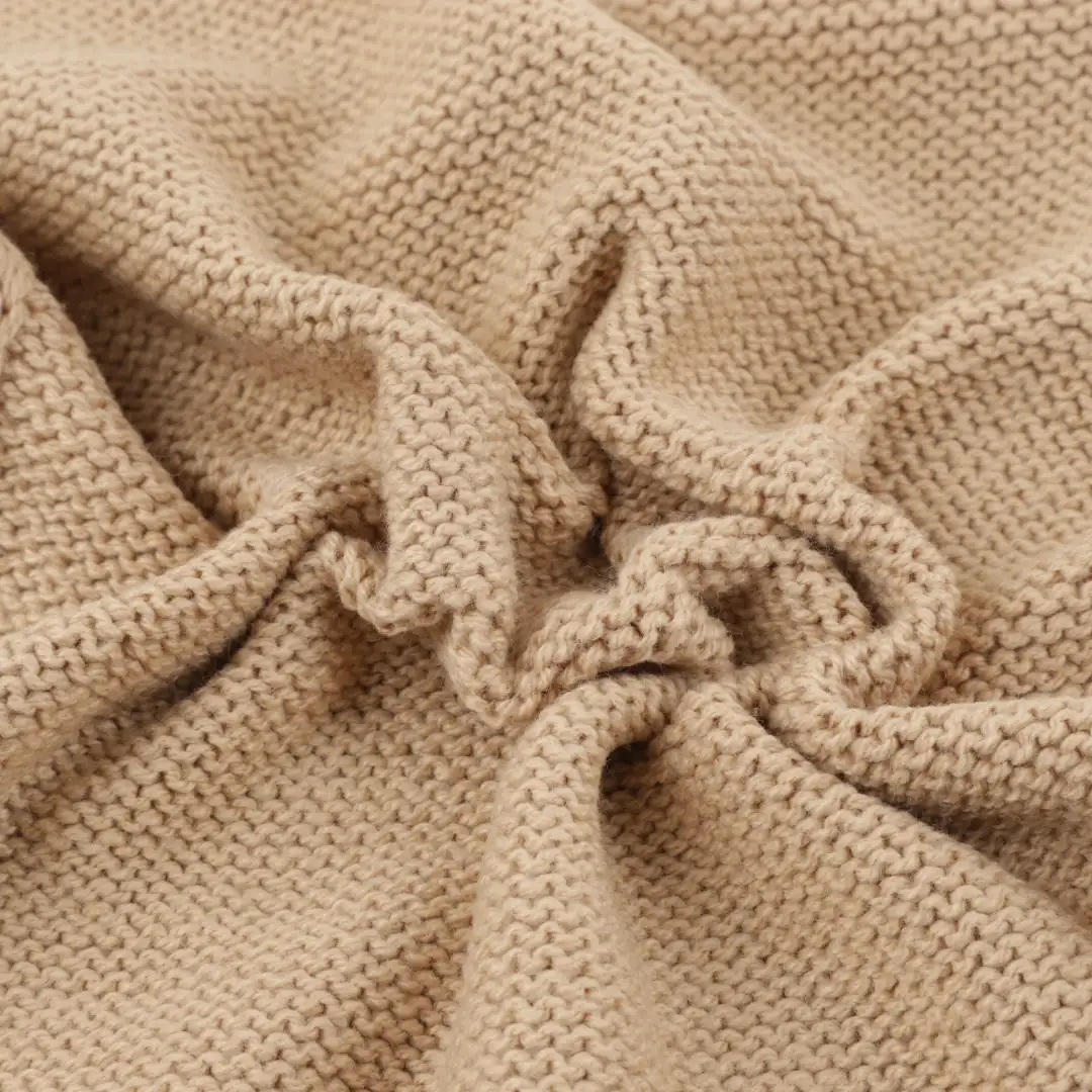 Bangladesh Yarn for Half-Zipper Cardigan (Sweater),Shirt Long Sleeve Button (Sweater),Shirt Long Sleeve Zipper (Sweater) Ring Spun Regular Yarn Recycled Cotton Acrylic Brown color buy from Bangladesh wholesaler bulk order at wholesale price free worldwide shipping Alibaba