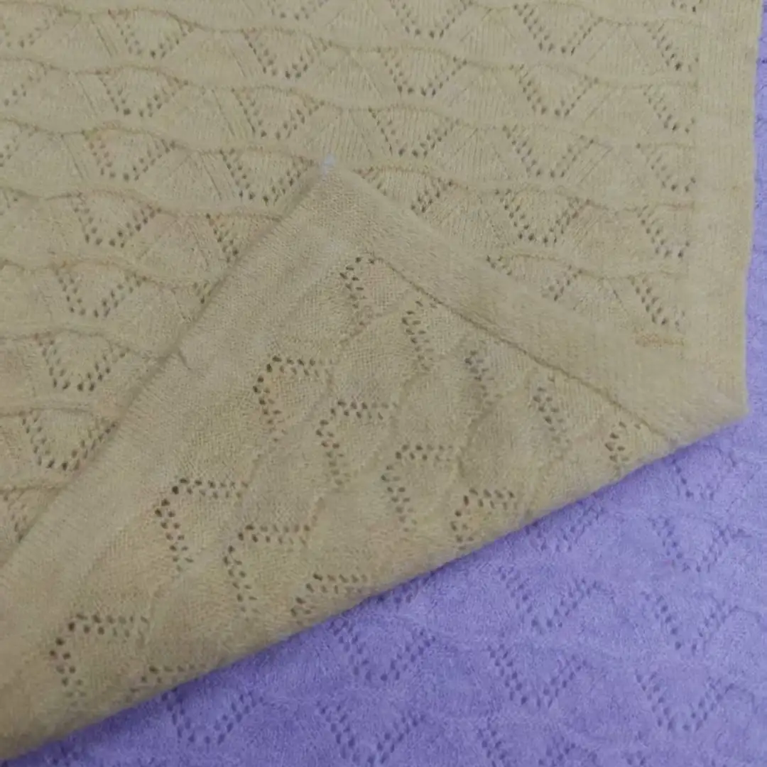 China Yarn for Ladies Vest (Sweater),Full-Zipper Cardigan (Sweater),Half-Zipper Cardigan (Sweater) Core Spun Yarn Regular Yarn Acrylic Nylon PTT PBT White color buy from China wholesaler bulk order at wholesale price free worldwide shipping Alibaba