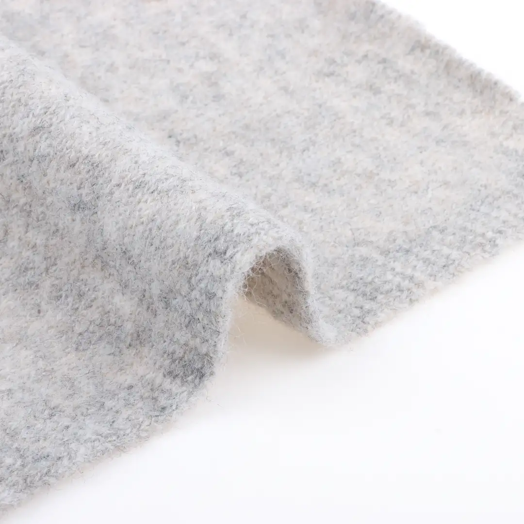 China Yarn for Half-Zipper Cardigan (Sweater),Shirt Long Sleeve Button (Sweater),Shirt Long Sleeve Zipper (Sweater),Shirt Half Sleeve Button (Sweater) Mossy Yarn Fancy Yarn Polyester Wool Spandex 浅花驼 color buy from China wholesaler bulk order at wholesale price free worldwide shipping Alibaba