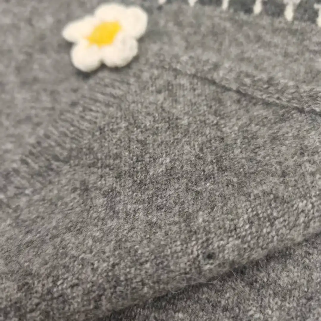 China Yarn for Open Cardigan (Sweater),Full-Zipper Cardigan (Sweater),Half-Zipper Cardigan (Sweater) Mossy Yarn Fancy Yarn Recycled Polyester Recycled Acrylic RWS Wool Spandex Gray,White color buy from China wholesaler bulk order at wholesale price free worldwide shipping Alibaba