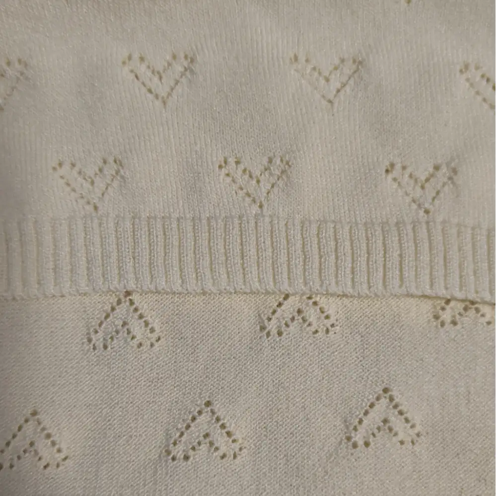 China Yarn for Ladies Vest (Sweater),Half-Zipper Cardigan (Sweater) Worsted Spun Regular Yarn Acetate 黄色 color buy from China wholesaler bulk order at wholesale price free worldwide shipping Alibaba