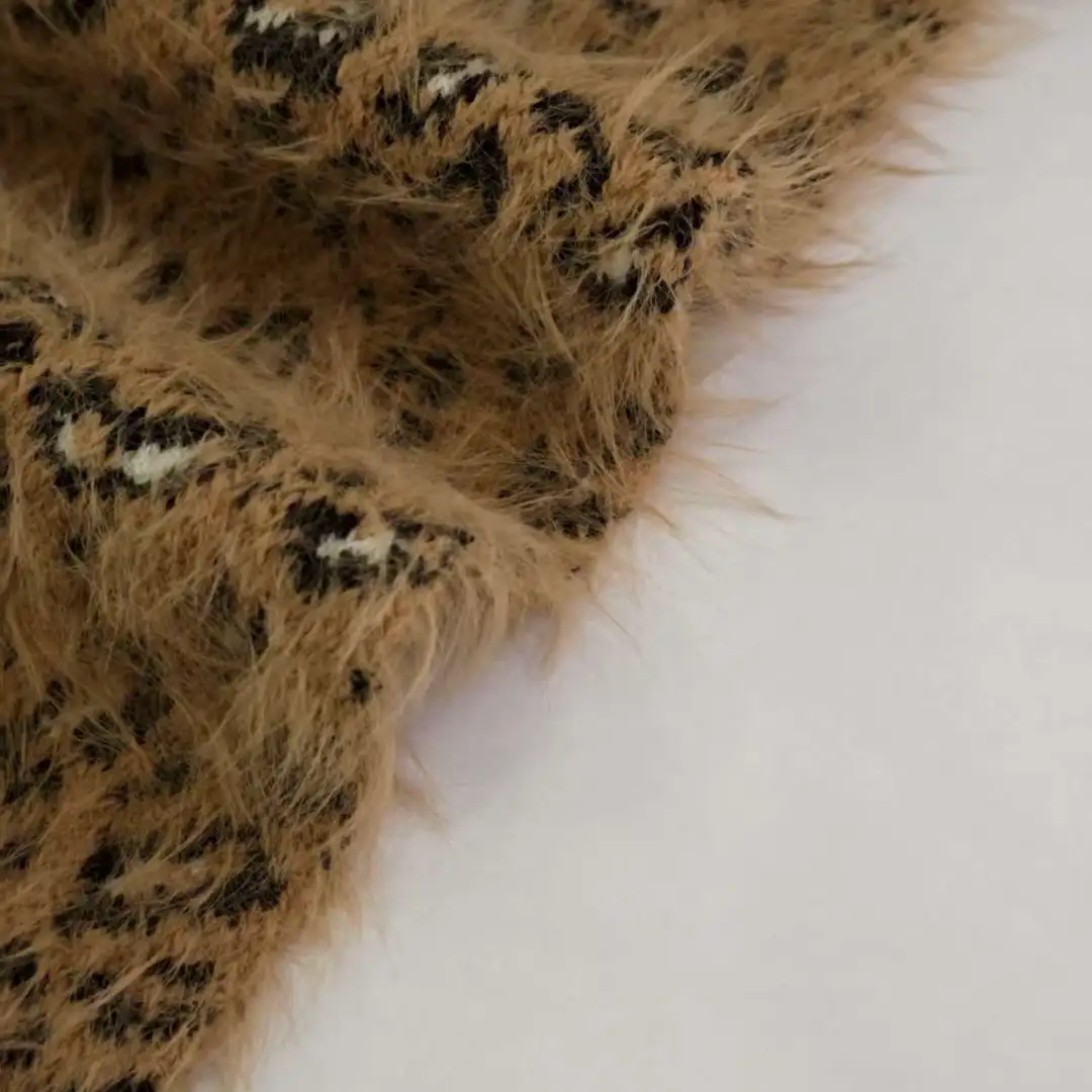 China Yarn for T-shirt (Sweater),Hoodie  (Sweater),Dresses (Cardigan Button) (Sweater),Skirt (Sweater) Cat Feather Yarn Fancy Yarn Nylon Brown and white color buy from China wholesaler bulk order at wholesale price free worldwide shipping Alibaba