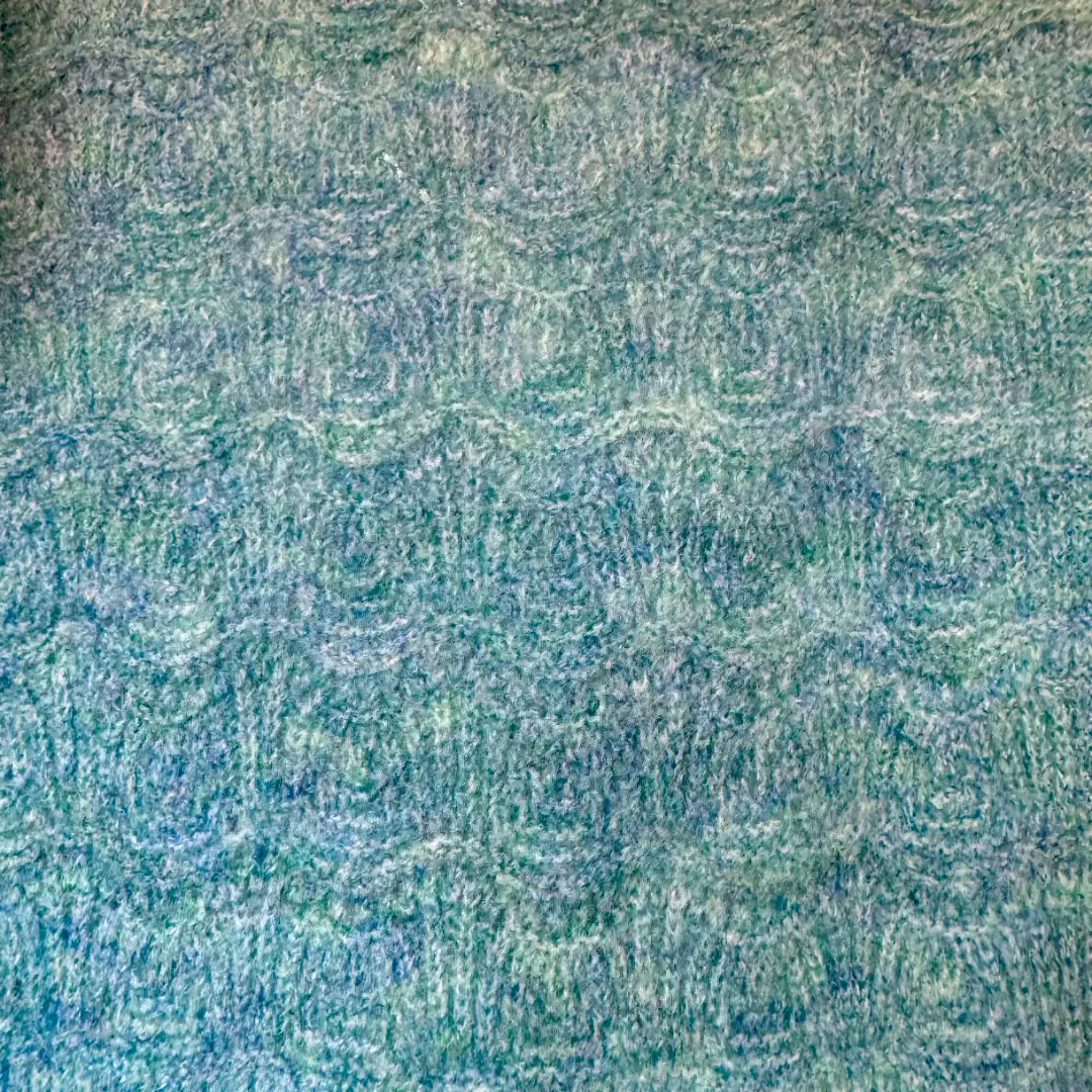 China Yarn for Ladies Vest (Sweater),Open Cardigan (Sweater),Half-Zipper Cardigan (Sweater),Round Neck Pullover (Sweater),Crop Top Pullover (Sweater),Kids Crew-Neck Cardigan (Sweater) Mossy Yarn Fancy Yarn Recycled Polyester Acrylic Nylon Wool Elastane 薄荷绿 color buy from China wholesaler bulk order at wholesale price free worldwide shipping Alibaba