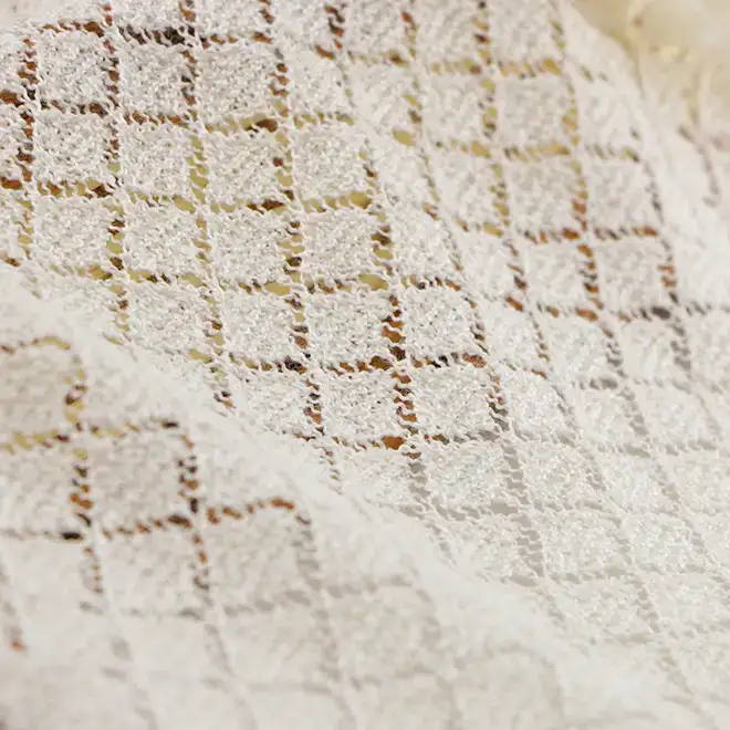 China Yarn for Knitted Jacket (Sweater),Knitted Leggings (Sweater),Knitted Trousers (Sweater),Versatile Crew-Neck Knit Tank (Sweater),Twist-Knot Tank Top Double Twist Spun Regular Yarn Acrylic Nylon white，blue color buy from China wholesaler bulk order at wholesale price free worldwide shipping Alibaba