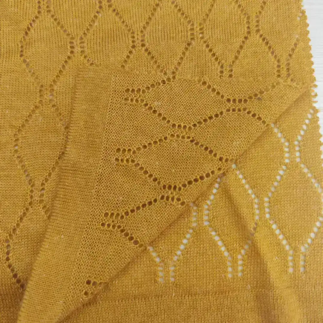 China Yarn for Crop Top Pullover (Sweater),T-shirt (Sweater),Dresses (Cardigan Open) (Sweater) Ring Spun Regular Yarn Acrylic Linen Wool Green color buy from China wholesaler bulk order at wholesale price free worldwide shipping Alibaba