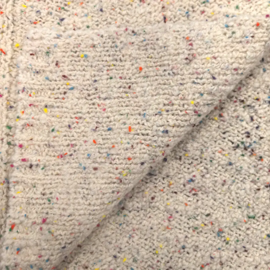 China Yarn for Ladies Vest (Sweater),Open Cardigan (Sweater),Round Neck Pullover (Sweater),Crew Neck Pullover (Sweater),Crop Top Pullover (Sweater),Hoodie  (Sweater) Mossy Yarn Fancy Yarn Acrylic Wool Recycled Polyester 白色 color buy from China wholesaler bulk order at wholesale price free worldwide shipping Alibaba