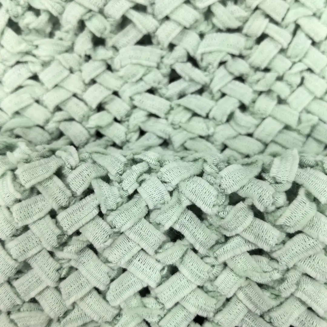 China Yarn for Hoodie,Ladies Vest (Sweater),Round Neck Pullover (Sweater),Crew Neck Pullover (Sweater),Crop Top Pullover (Sweater) Tubular Tape Yarn Fancy Yarn Recycled Cotton Nylon 绿色 color buy from China wholesaler bulk order at wholesale price free worldwide shipping Alibaba