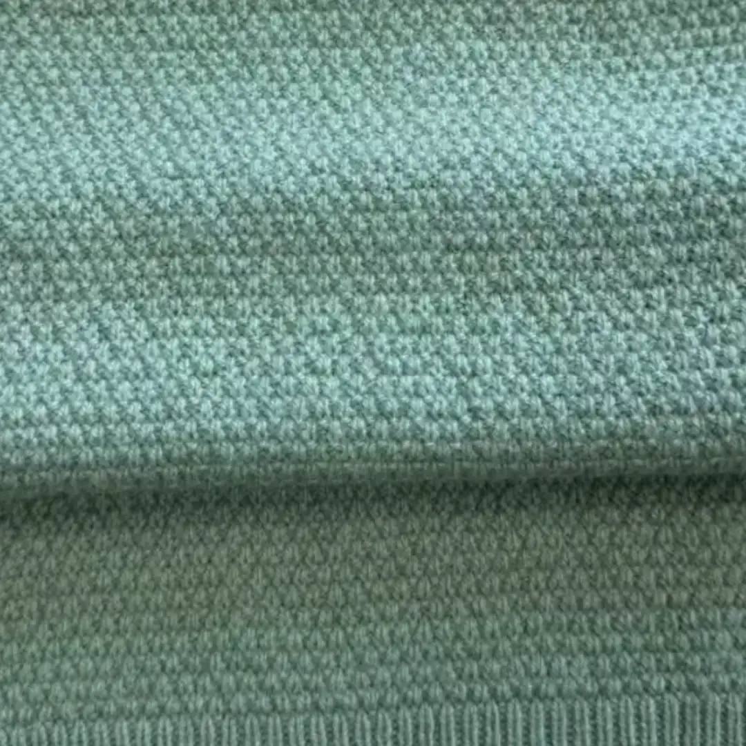China Yarn for Round Neck Pullover (Sweater),Crew Neck Pullover (Sweater) Ring Spun Regular Yarn Nylon Cashmere Recycled Polyester Staple Fiber 浅蓝 color buy from China wholesaler bulk order at wholesale price free worldwide shipping Alibaba