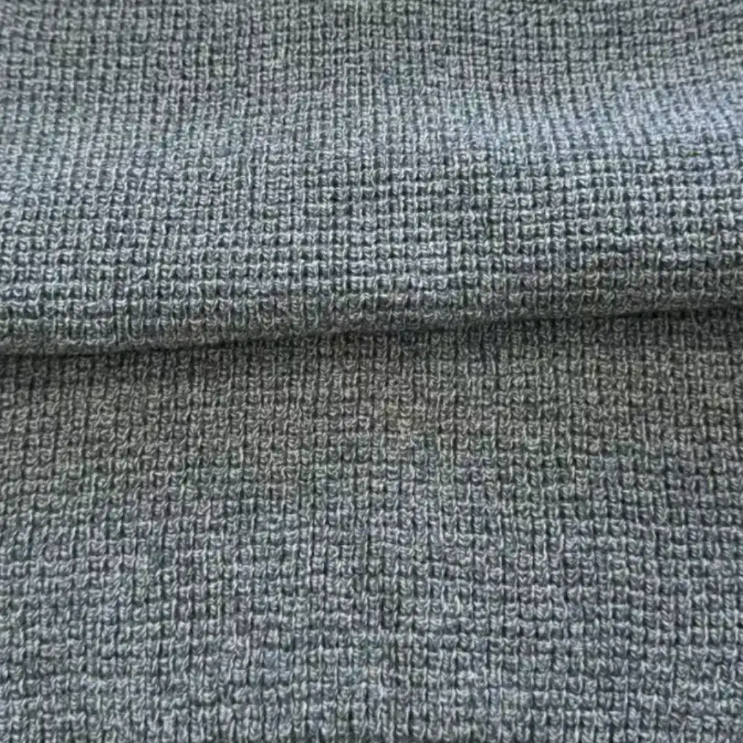China Yarn for Round Neck Pullover (Sweater),Crew Neck Pullover (Sweater) Ring Spun Regular Yarn BCI Cotton Recycled Polyester Staple Fiber 蓝夹花 color buy from China wholesaler bulk order at wholesale price free worldwide shipping Alibaba