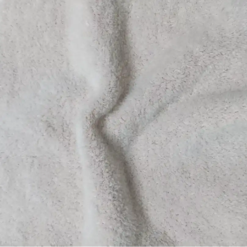 China Yarn for Overcoat Cat Feather Yarn Fancy Yarn Nylon Cotton 素色 color buy from China wholesaler bulk order at wholesale price free worldwide shipping Alibaba