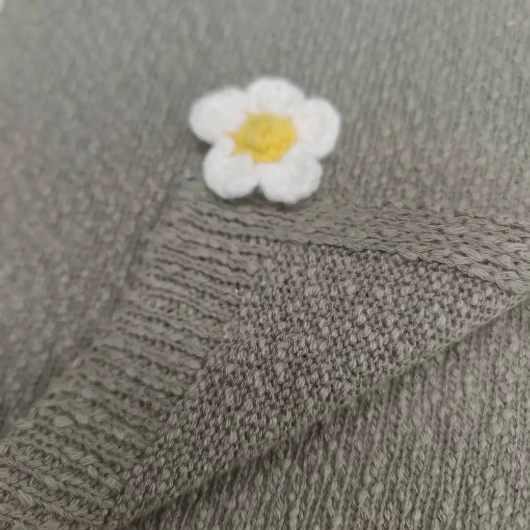 China Yarn for Open Cardigan (Sweater),Full-Zipper Cardigan (Sweater),Half-Zipper Cardigan (Sweater) Slub Yarn Fancy Yarn Cotton blackish green color buy from China wholesaler bulk order at wholesale price free worldwide shipping Alibaba