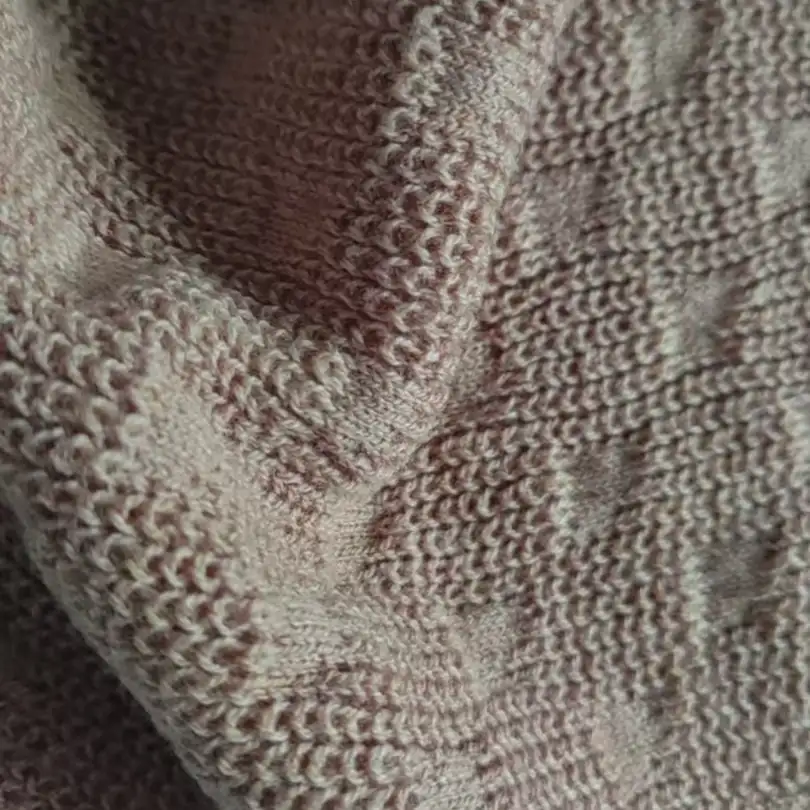 China Yarn for Polo Shirt,Ladies Vest (Sweater),Men’s Vest (Sweater),Open Cardigan (Sweater),Full-Zipper Cardigan (Sweater),Half-Zipper Cardigan (Sweater),Shirt Long Sleeve Button (Sweater),Shirt Long Sleeve Zipper (Sweater),Shirt Half Sleeve Button (Sweater) Semi-Worsted Spun Regular Yarn Cotton Wool 净色和花色 color buy from China wholesaler bulk order at wholesale price free worldwide shipping Alibaba