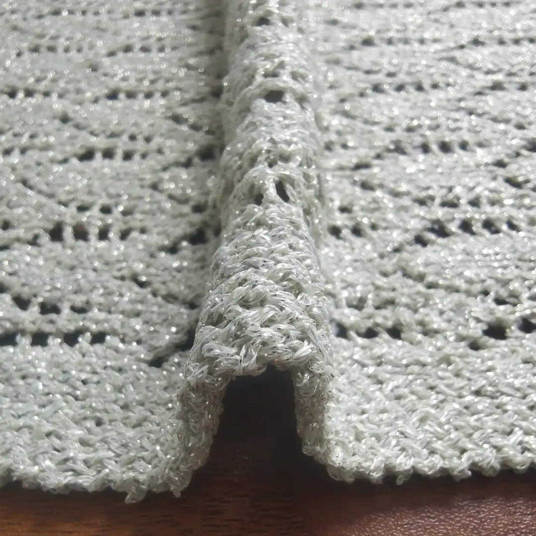 China Yarn for Open Cardigan (Sweater) Lurex Lurex Polyester Lurex 金色 color buy from China wholesaler bulk order at wholesale price free worldwide shipping Alibaba