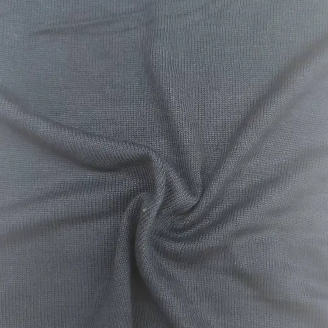 China Yarn for Open Cardigan (Sweater),Half-Zipper Cardigan (Sweater),Hoodie  (Sweater) Core Spun Yarn Regular Yarn Rayon Red and deep blue color buy from China wholesaler bulk order at wholesale price free worldwide shipping Alibaba