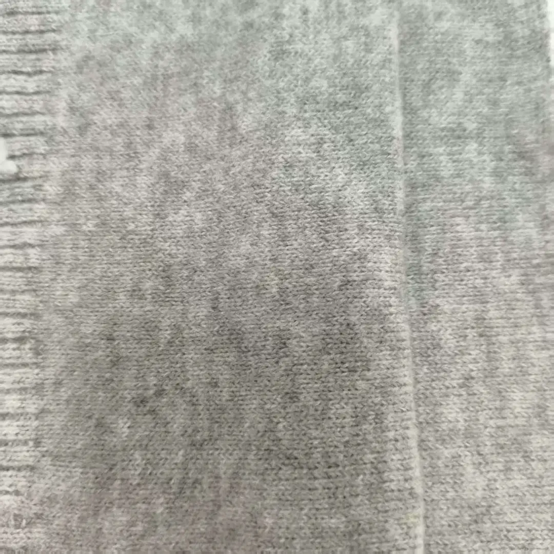 China Yarn for Round Neck Pullover (Sweater),Crew Neck Pullover (Sweater),Crop Top Pullover (Sweater),Hoodie  (Sweater) Mossy Yarn Fancy Yarn Polyester Cotton 灰色 color buy from China wholesaler bulk order at wholesale price free worldwide shipping Alibaba