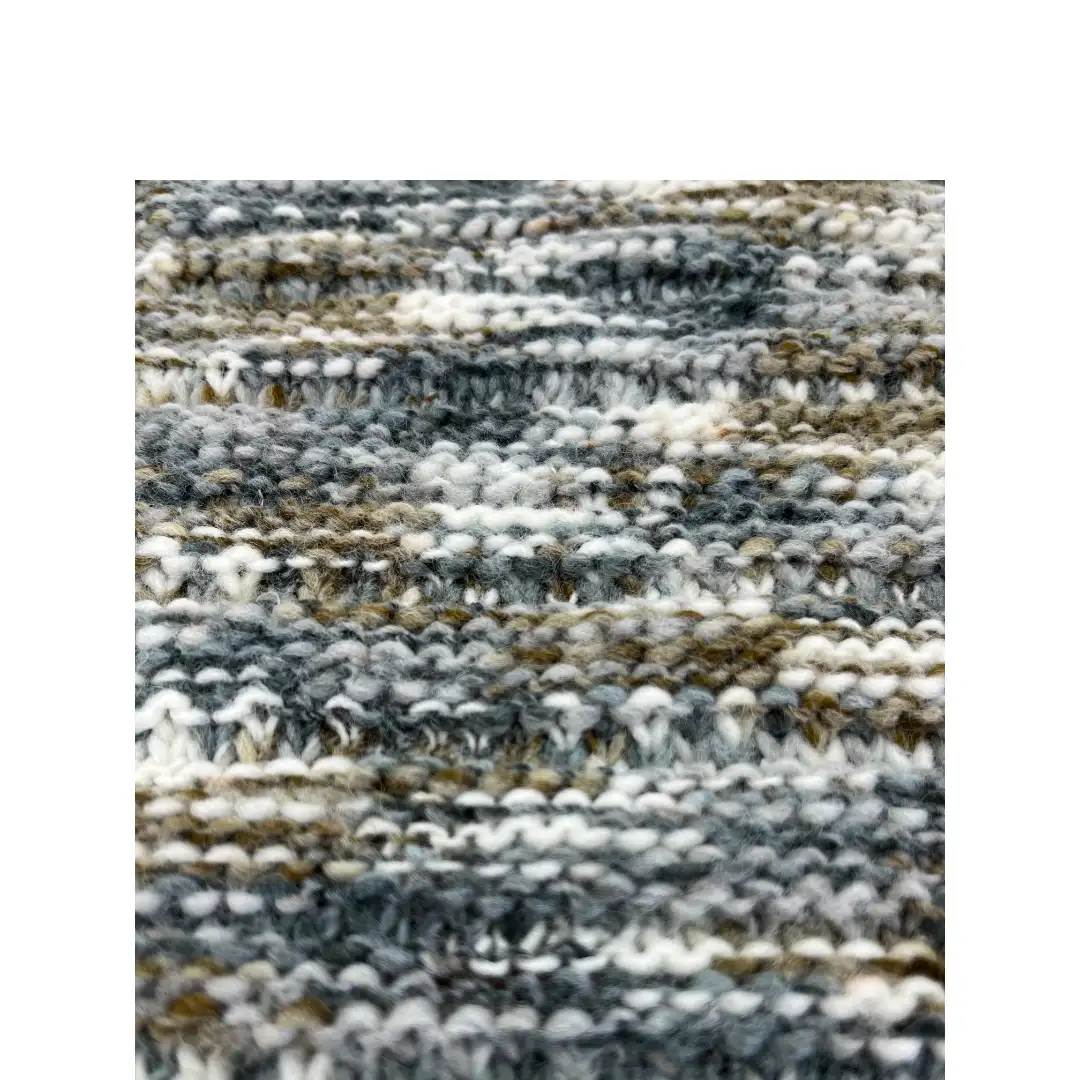 China Yarn for Open Cardigan (Sweater),Round Neck Pullover (Sweater),Crew Neck Pullover (Sweater),Crop Top Pullover (Sweater) Roving Yarn Fancy Yarn Recycled Polyester Acrylic Nylon Merino Wool Blue and White color buy from China wholesaler bulk order at wholesale price free worldwide shipping Alibaba