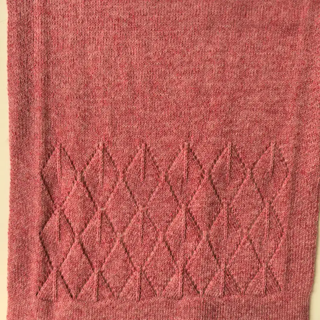 China Yarn for Open Cardigan (Sweater) Semi-Worsted Spun Regular Yarn Cotton Nylon Wool 米白 color buy from China wholesaler bulk order at wholesale price free worldwide shipping Alibaba