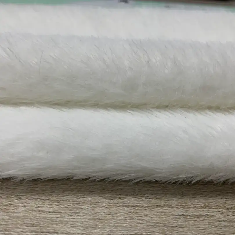 China Yarn for Open Cardigan (Sweater),Full-Zipper Cardigan (Sweater),Round Neck Pullover (Sweater) Cat Feather Yarn Fancy Yarn Nylon 白色 color buy from China wholesaler bulk order at wholesale price free worldwide shipping Alibaba