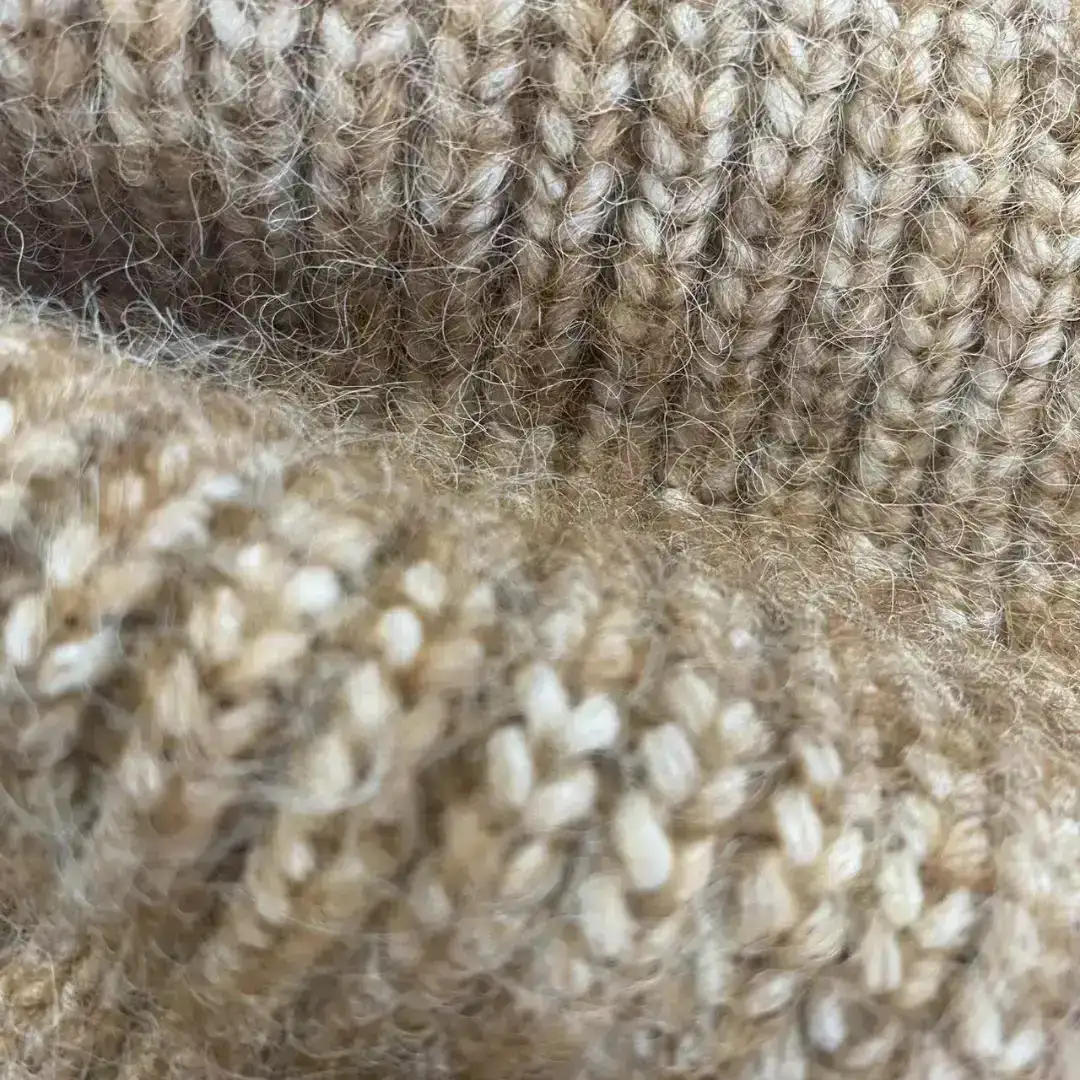 China Yarn for Open Cardigan (Sweater) Air Spun Yarn Fancy Yarn Recycled Polyester Polyester Nylon Wool BROWN color buy from China wholesaler bulk order at wholesale price free worldwide shipping Alibaba