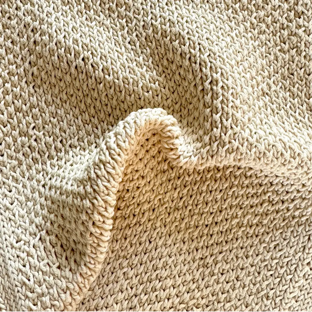 China Yarn for Ladies Vest (Sweater),Half-Zipper Cardigan (Sweater),Crew Neck Pullover (Sweater),Dresses (Cardigan Button) (Sweater) Twisted Yarn Twisted Yarn Recycled Cotton white color buy from China wholesaler bulk order at wholesale price free worldwide shipping Alibaba