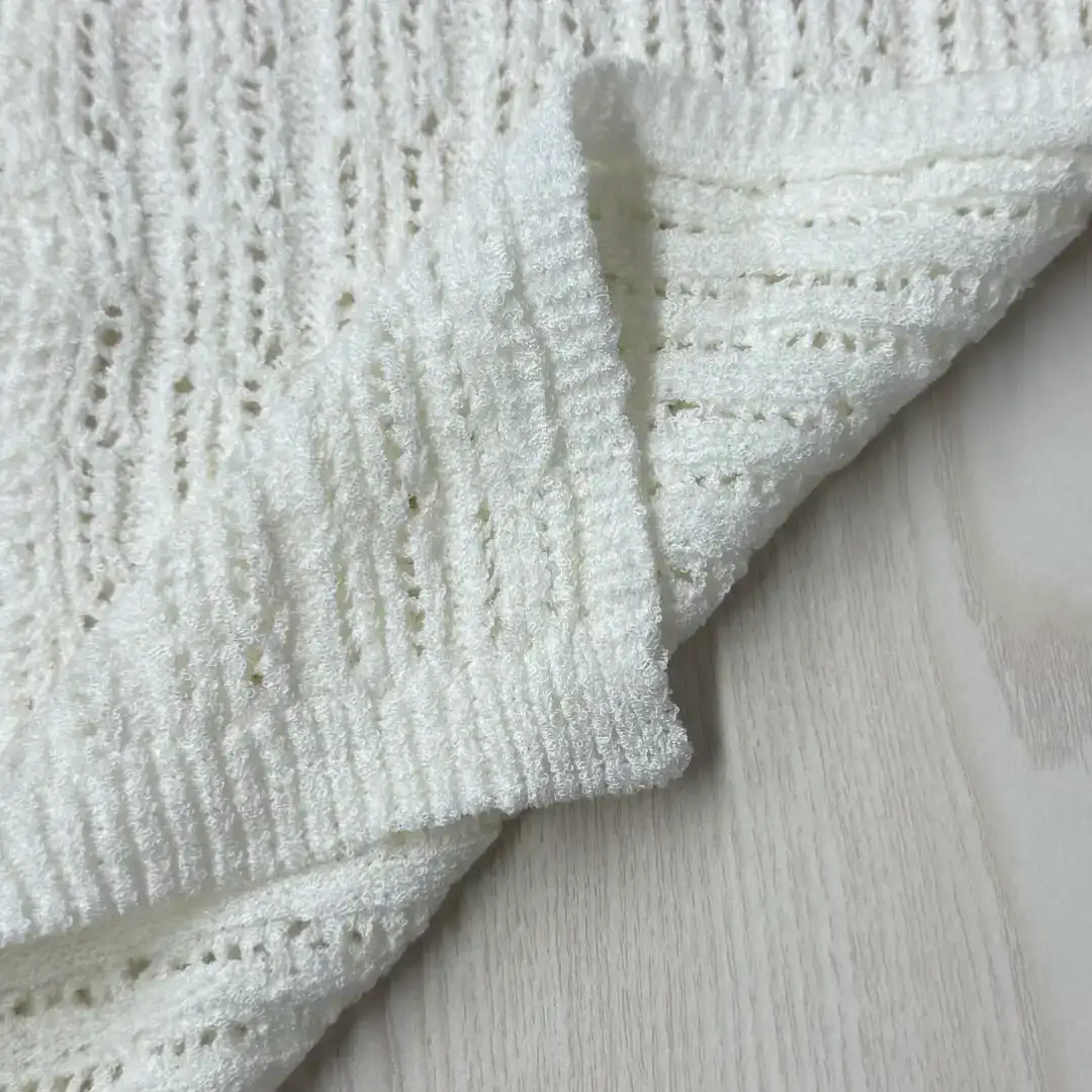 China Yarn for Ladies Vest (Sweater),Men’s Vest (Sweater),Open Cardigan (Sweater),T-shirt (Sweater),Skirt (Sweater) Tubular Tape Yarn Fancy Yarn Acrylic Nylon white color buy from China wholesaler bulk order at wholesale price free worldwide shipping Alibaba