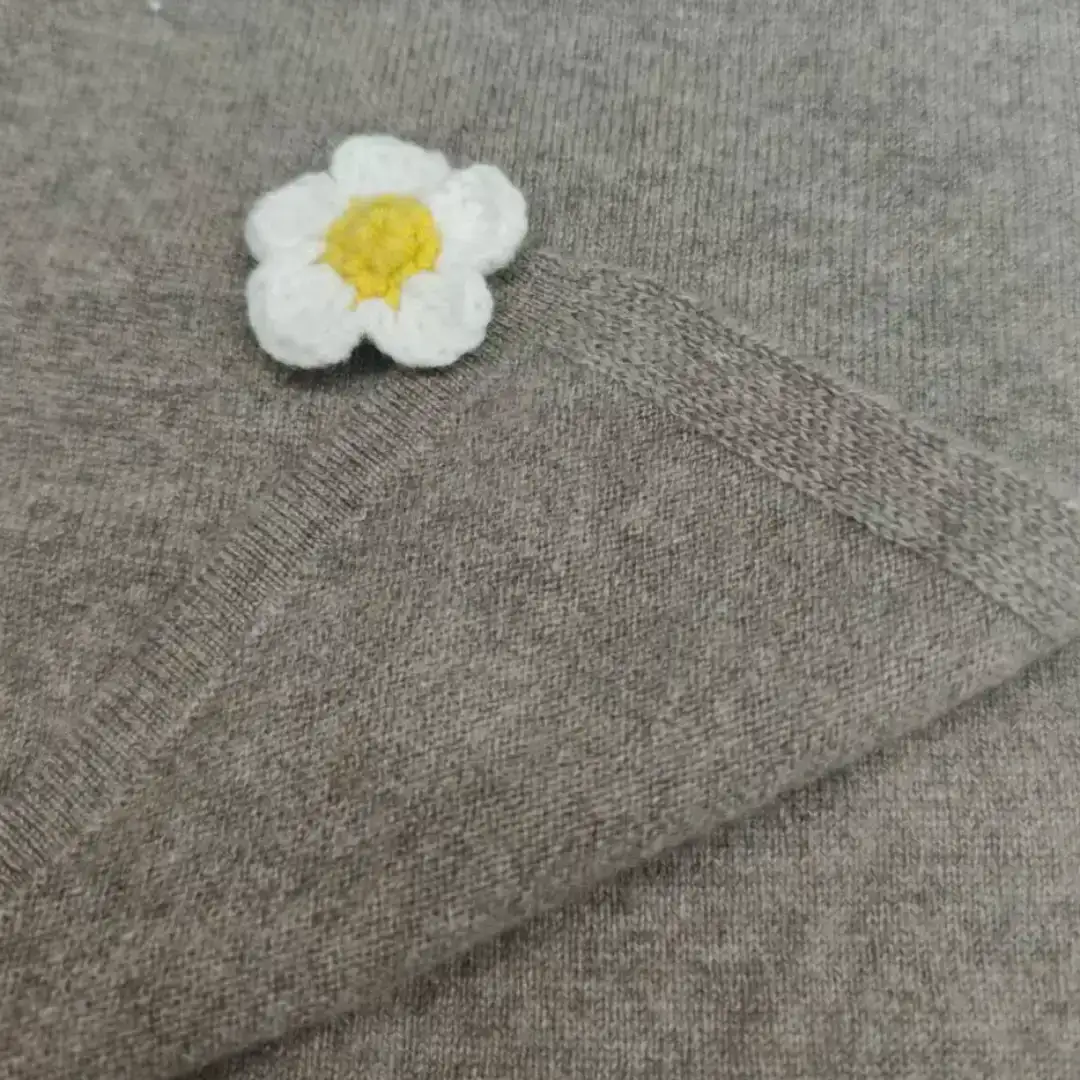 China Yarn for Open Cardigan (Sweater),Full-Zipper Cardigan (Sweater),Half-Zipper Cardigan (Sweater),Shirt Long Sleeve Button (Sweater) Woollen Spun Regular Yarn Cashmere multicolor color buy from China wholesaler bulk order at wholesale price free worldwide shipping Alibaba