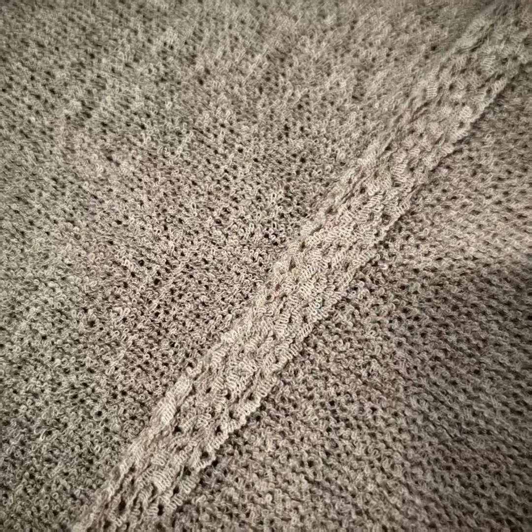 China Yarn for Open Cardigan (Sweater),Round Neck Pullover (Sweater),Polo T-shirt (Sweater),Skirt (Sweater),Kids Button Cami Top (Sweater) Tubular Tape Yarn Fancy Yarn Acrylic 浅褐 color buy from China wholesaler bulk order at wholesale price free worldwide shipping Alibaba