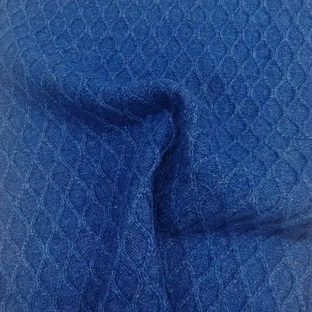 China Yarn for Crop Top,Hoodie,Half-Zipper Cardigan (Sweater),Crop Top Pullover (Sweater) Core Spun Yarn Regular Yarn Polyester PBT Acrylic Nylon Blue color buy from China wholesaler bulk order at wholesale price free worldwide shipping Alibaba