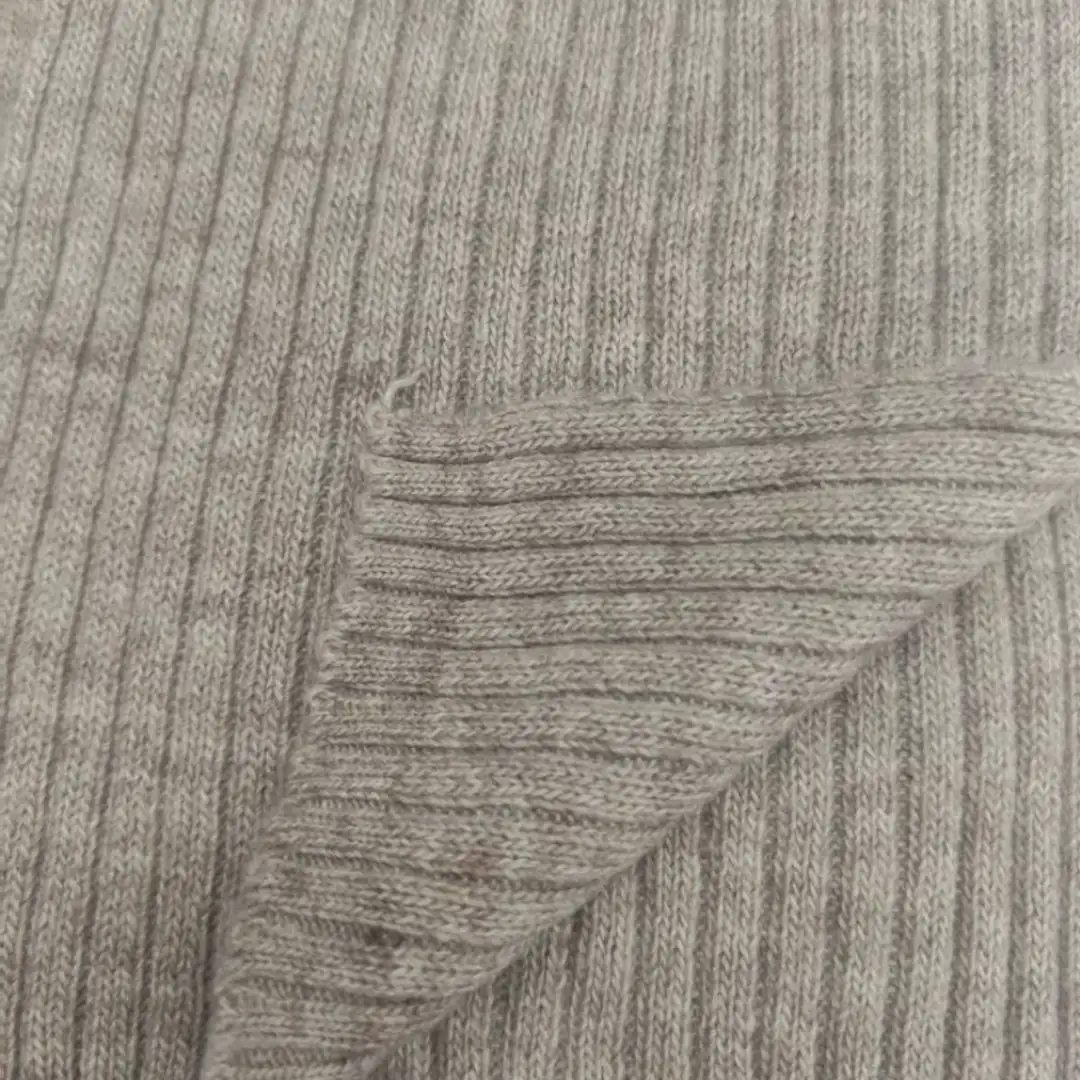 China Yarn for Open-Front Coat Roving Yarn Fancy Yarn Wool Acrylic Brown color buy from China wholesaler bulk order at wholesale price free worldwide shipping Alibaba