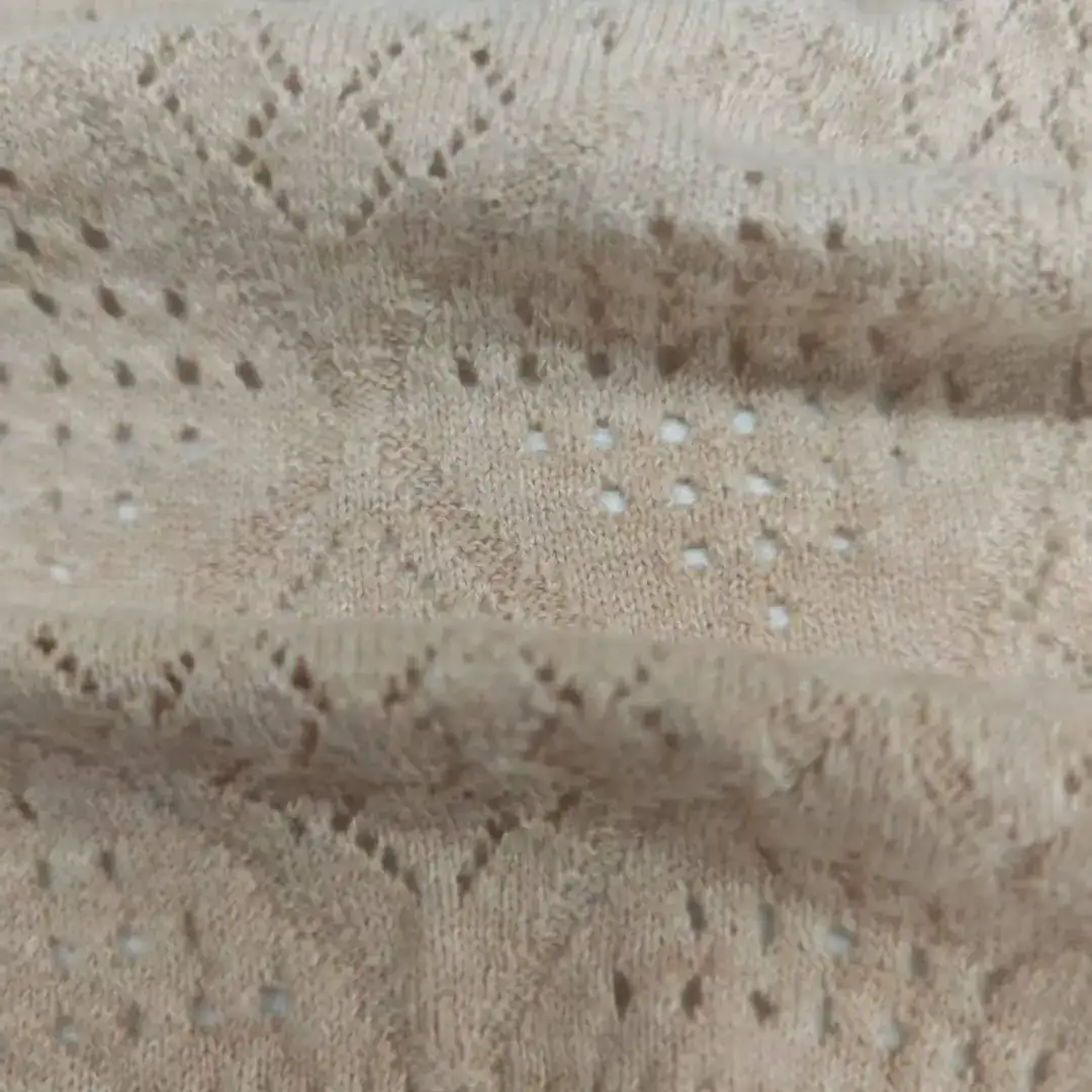 China Yarn for Crop Top,Full-Zipper Cardigan (Sweater),Half-Zipper Cardigan (Sweater) Core Spun Yarn Regular Yarn Recycled Polyester Recycled Nylon PBT Brown,Off white color buy from China wholesaler bulk order at wholesale price free worldwide shipping Alibaba