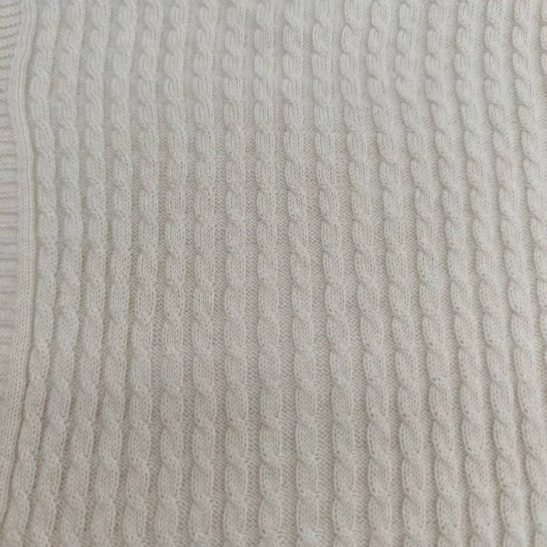 China Yarn for Half-Zipper Cardigan (Sweater),Shirt Half Sleeve Zipper (Sweater),T-shirt (Sweater) Core Spun Yarn Regular Yarn Cotton Lenzing Viscose Cashmere cream-coloured color buy from China wholesaler bulk order at wholesale price free worldwide shipping Alibaba