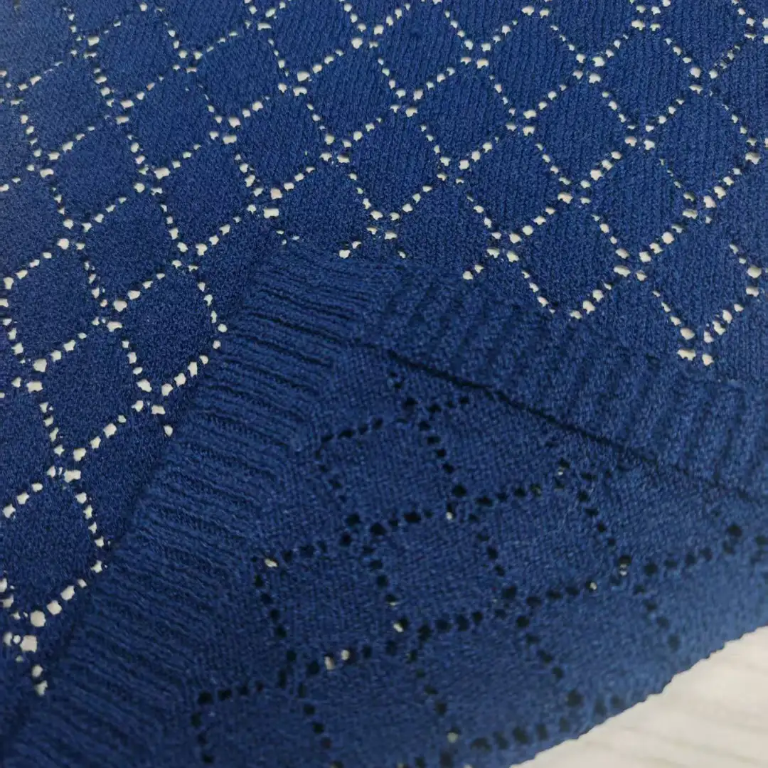 China Yarn for Full-Zipper Cardigan (Sweater),Shirt Long Sleeve Button (Sweater),Shirt Half Sleeve Zipper (Sweater) Core Spun Yarn Regular Yarn Polyester Recycled Polyester blue color buy from China wholesaler bulk order at wholesale price free worldwide shipping Alibaba