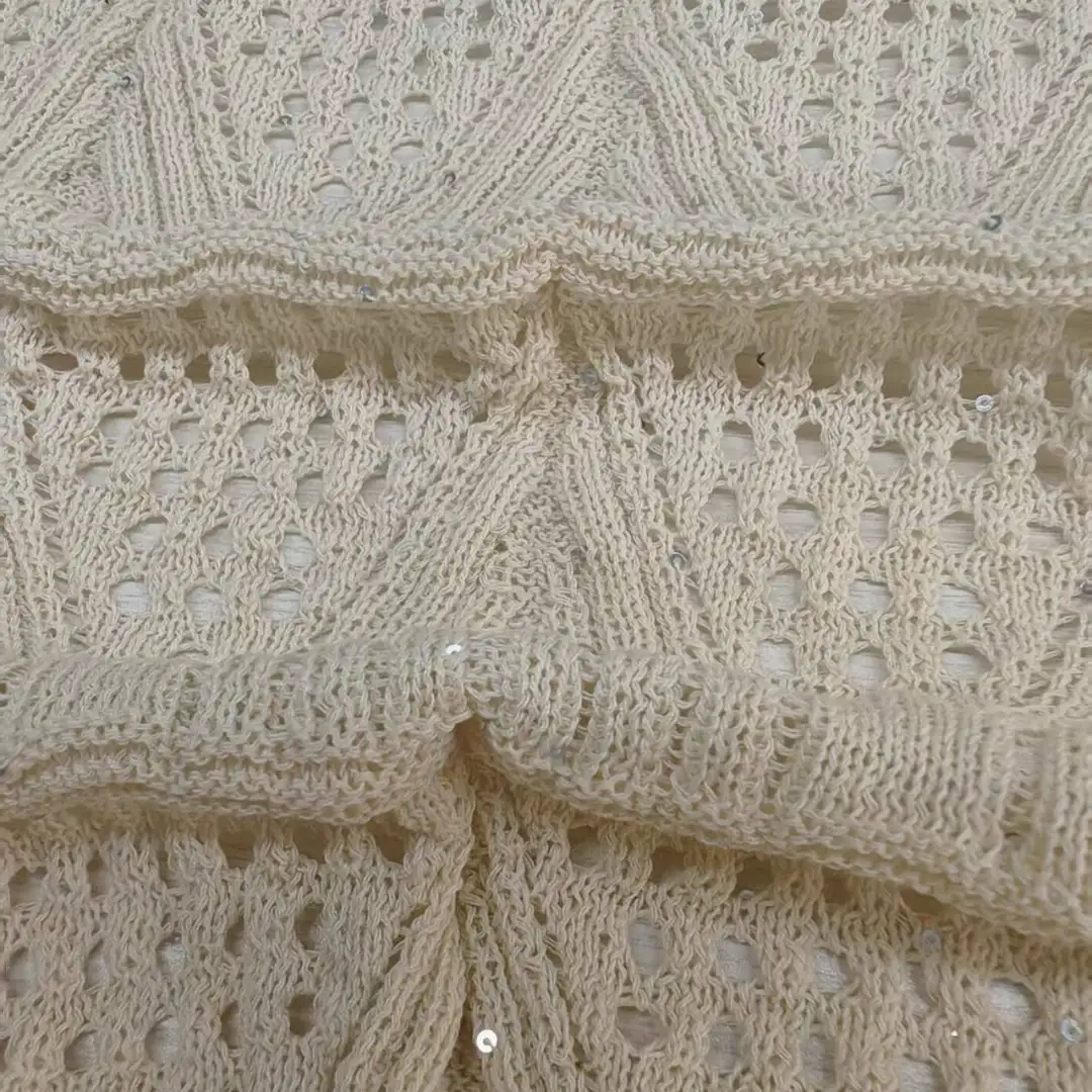 China Yarn for Open Cardigan (Sweater),Full-Zipper Cardigan (Sweater),Half-Zipper Cardigan (Sweater) Core Spun Yarn Regular Yarn Recycled Polyester cream-coloured color buy from China wholesaler bulk order at wholesale price free worldwide shipping Alibaba