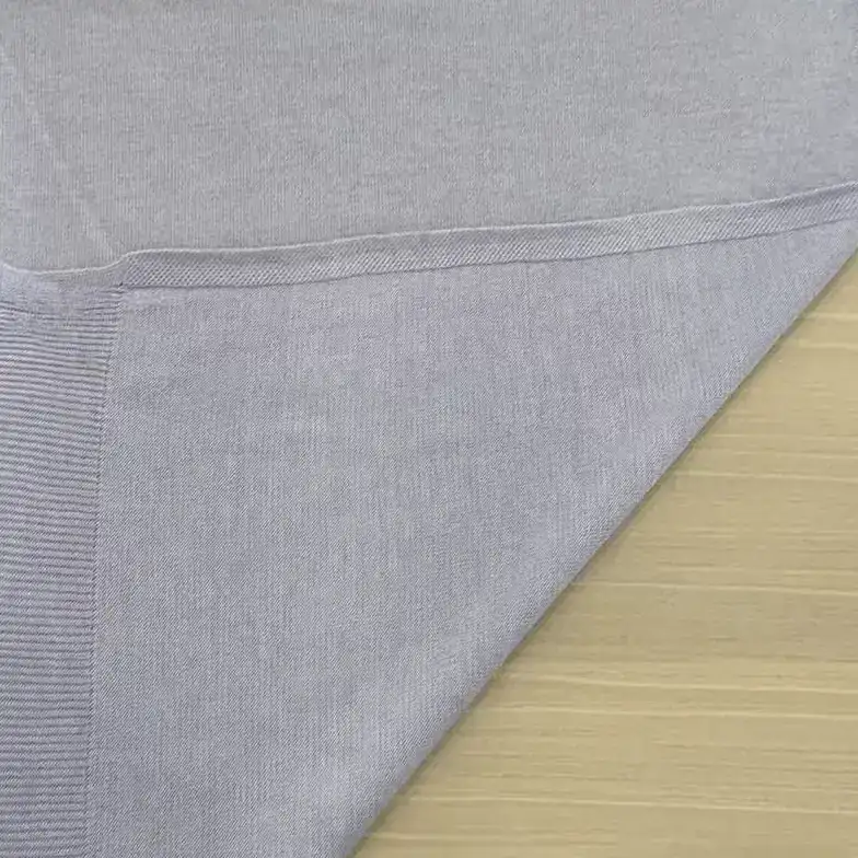 China Yarn for Men’s Vest (Sweater),Full-Zipper Cardigan (Sweater),Crop Top Pullover (Sweater),Hoodie  (Sweater),Dresses (Pullover) (Sweater),Skirt (Sweater) Semi-Worsted Spun Regular Yarn Polyester Anti-pilling acrylic Nylon Merino Wool Blue Purple color buy from China wholesaler bulk order at wholesale price free worldwide shipping Alibaba