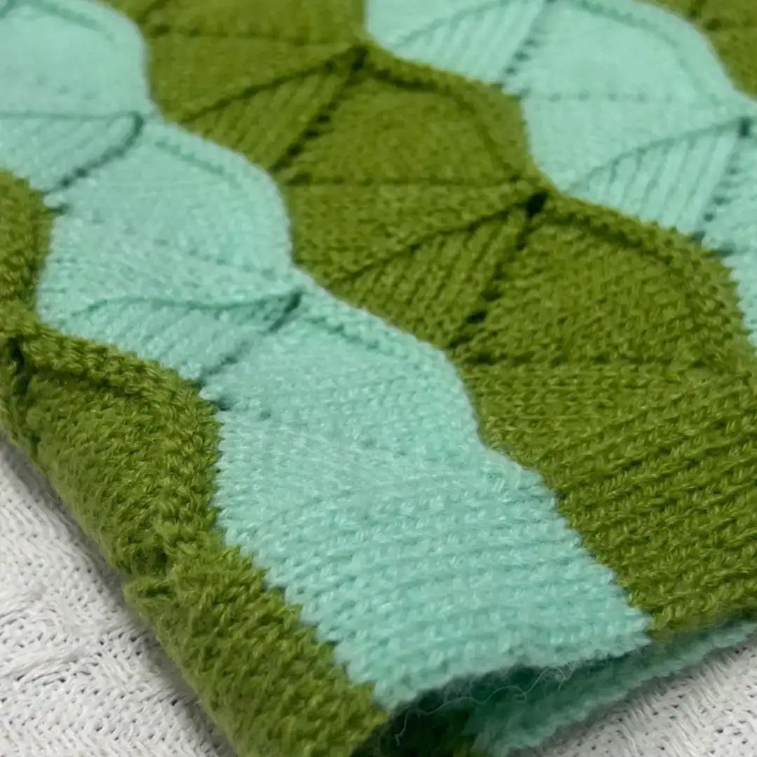 China Yarn for Ladies Vest (Sweater),Men’s Vest (Sweater),Open Cardigan (Sweater),Full-Zipper Cardigan (Sweater),Half-Zipper Cardigan (Sweater),Shirt Long Sleeve Zipper (Sweater),Shirt Half Sleeve Button (Sweater),Shirt Half Sleeve Zipper (Sweater) Worsted Spun Regular Yarn Wool Nylon Acrylic green color buy from China wholesaler bulk order at wholesale price free worldwide shipping Alibaba