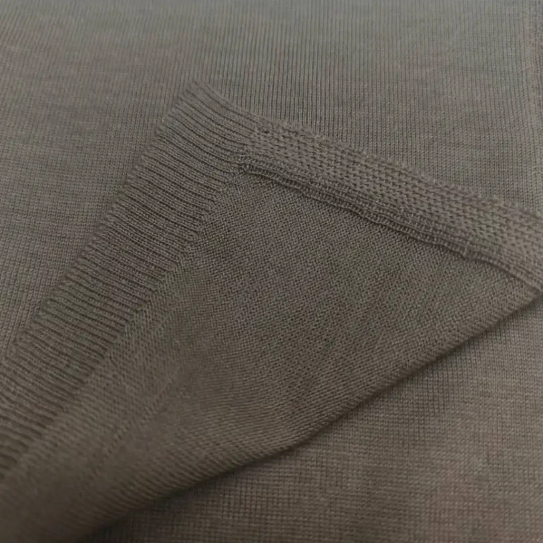 China Yarn for Hoodie,Open Cardigan (Sweater),Half-Zipper Cardigan (Sweater),Round Neck Pullover (Sweater) Semi-Worsted Spun Regular Yarn Wool Brown color buy from China wholesaler bulk order at wholesale price free worldwide shipping Alibaba