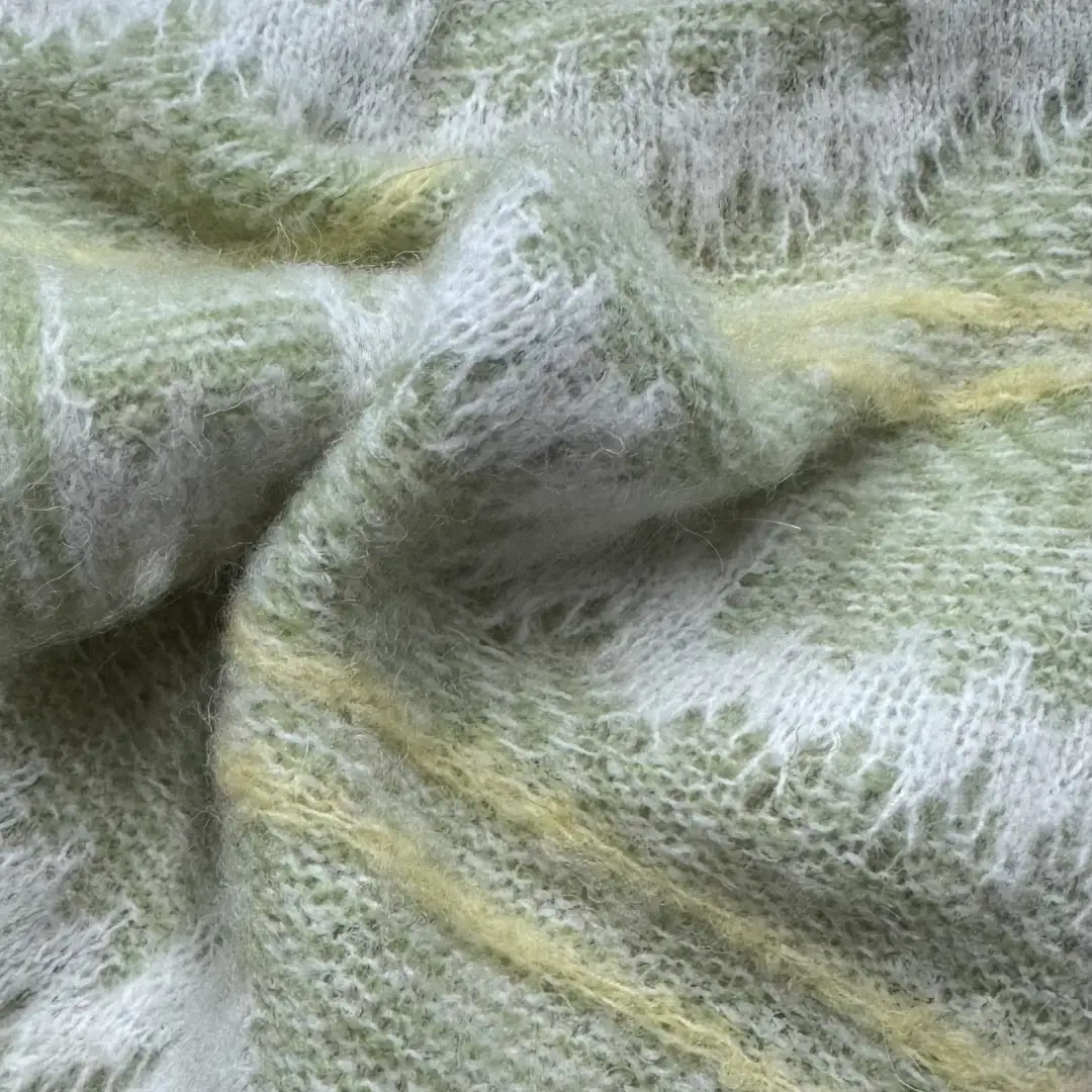 China Yarn for Ladies Vest (Sweater),Full-Zipper Cardigan (Sweater),T-shirt (Sweater) Mossy Yarn Fancy Yarn Alpaca Wool Nylon Spandex green color buy from China wholesaler bulk order at wholesale price free worldwide shipping Alibaba