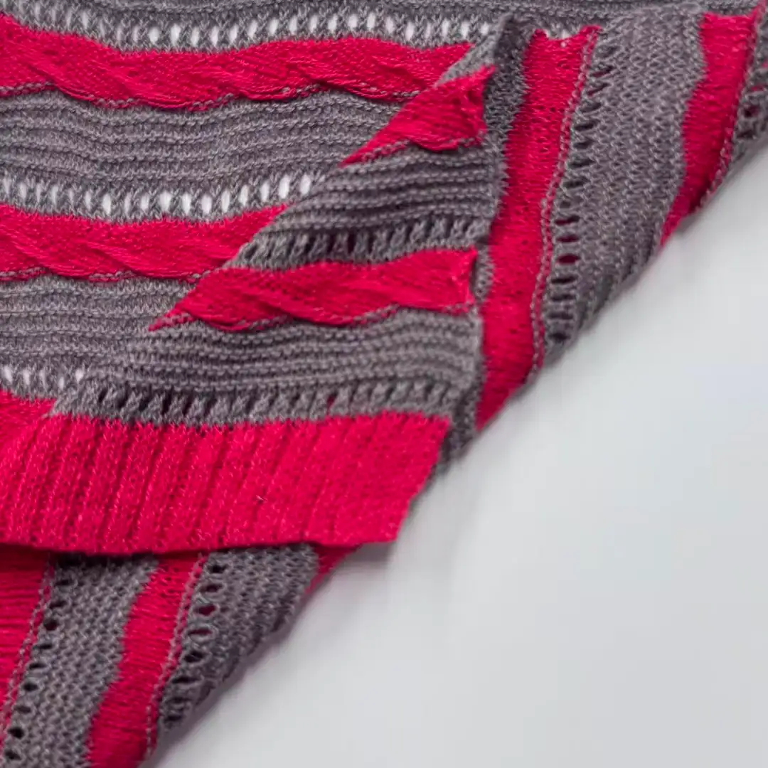 China Yarn for Ladies Vest (Sweater),Men’s Vest (Sweater),Half-Zipper Cardigan (Sweater),Shirt Half Sleeve Button (Sweater) Semi-Worsted Spun Regular Yarn Linen Cotton red color buy from China wholesaler bulk order at wholesale price free worldwide shipping Alibaba