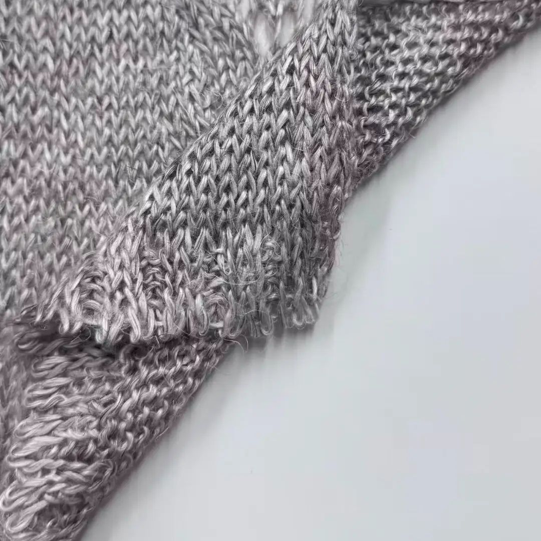 China Yarn for Ladies Vest (Sweater),Men’s Vest (Sweater),Full-Zipper Cardigan (Sweater),Half-Zipper Cardigan (Sweater) Roving Yarn Fancy Yarn Linen GRAY color buy from China wholesaler bulk order at wholesale price free worldwide shipping Alibaba