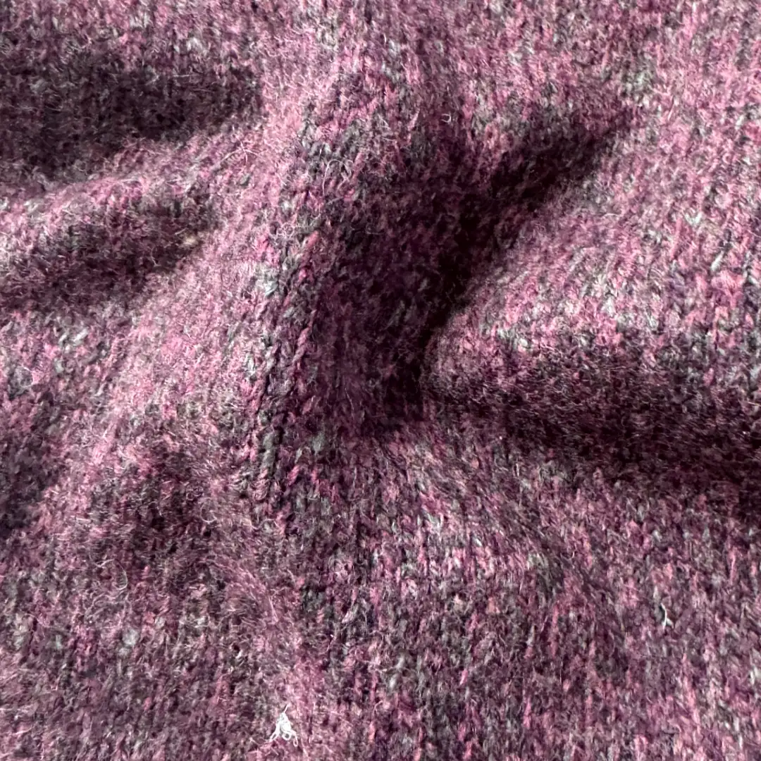 China Yarn for Ladies Vest (Sweater),Men’s Vest (Sweater),Half-Zipper Cardigan (Sweater),Men's Pants (Sweater),Women's Pants (Sweater),Skirt (Sweater),Kids Button Cami Top (Sweater),Kids Bow-Tie Cardigan (Sweater) Woollen Spun Regular Yarn Wool Nylon Amaranth color buy from China wholesaler bulk order at wholesale price free worldwide shipping Alibaba