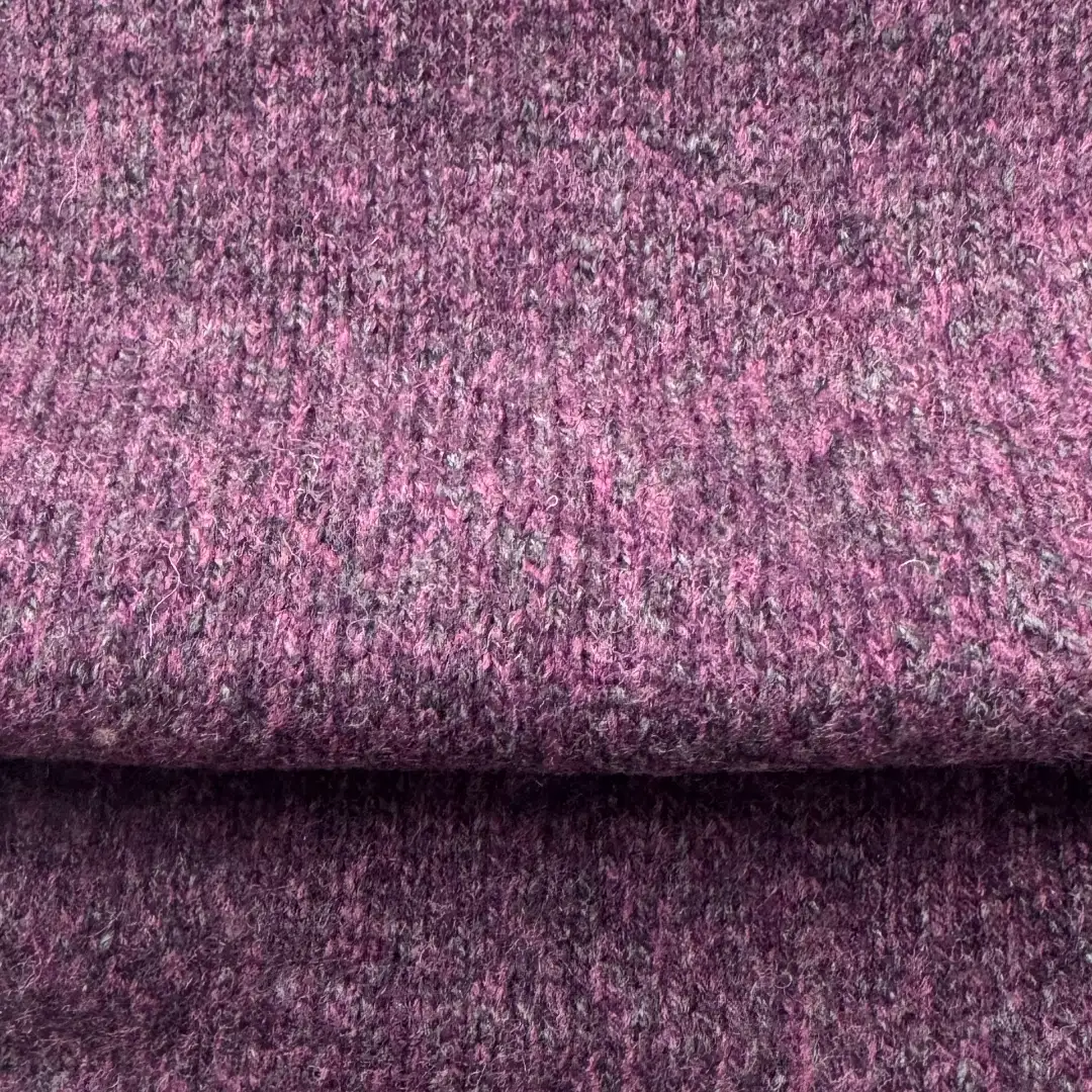 China Yarn for Ladies Vest (Sweater),Men’s Vest (Sweater),Half-Zipper Cardigan (Sweater),Men's Pants (Sweater),Women's Pants (Sweater),Skirt (Sweater),Kids Button Cami Top (Sweater),Kids Bow-Tie Cardigan (Sweater) Woollen Spun Regular Yarn Wool Nylon Amaranth color buy from China wholesaler bulk order at wholesale price free worldwide shipping Alibaba