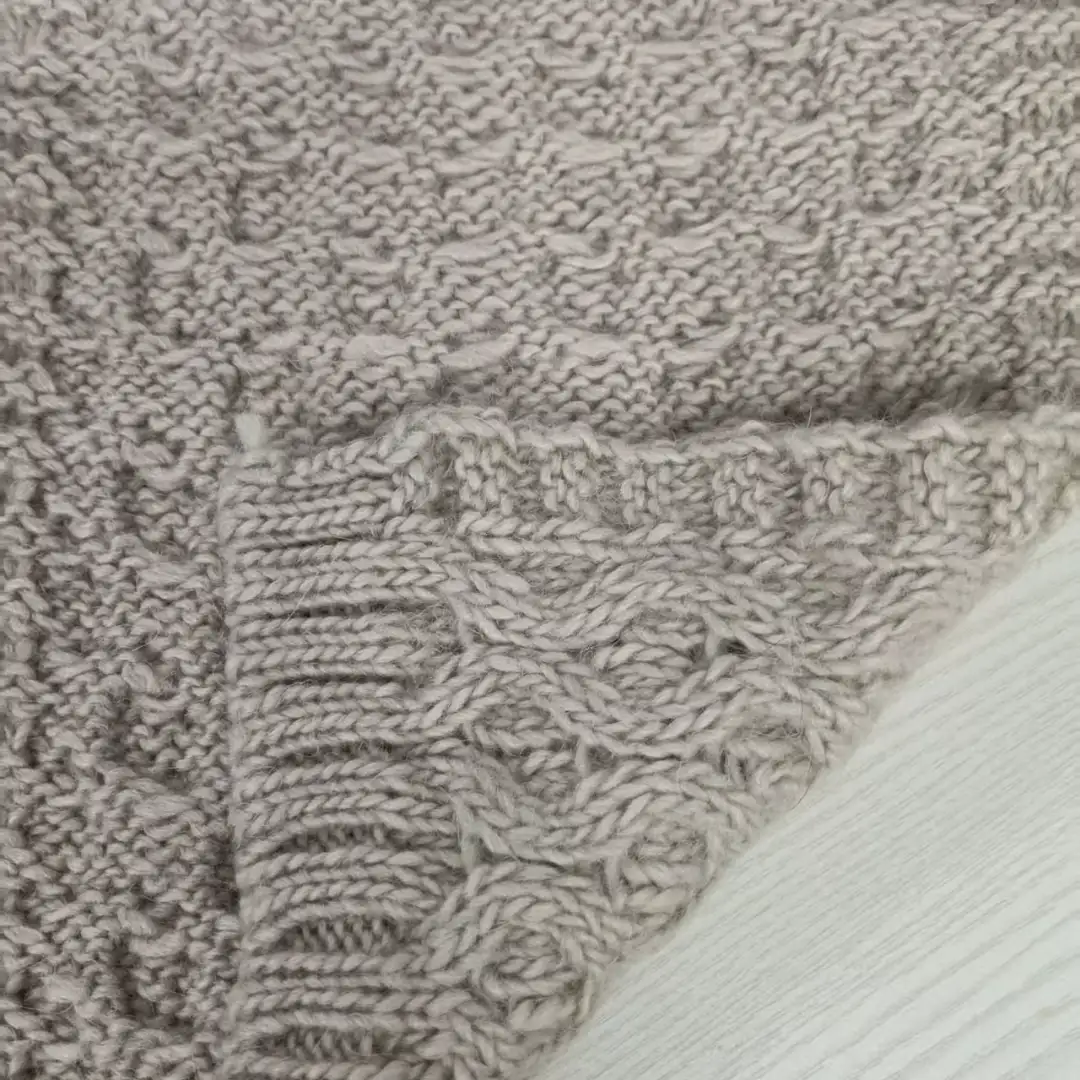 China Yarn for Ladies Vest (Sweater),Men’s Vest (Sweater),Open Cardigan (Sweater),Full-Zipper Cardigan (Sweater),Half-Zipper Cardigan (Sweater),Shirt Long Sleeve Button (Sweater) Mossy Yarn Fancy Yarn Acrylic Nylon Alpaca Oatmeal color buy from China wholesaler bulk order at wholesale price free worldwide shipping Alibaba