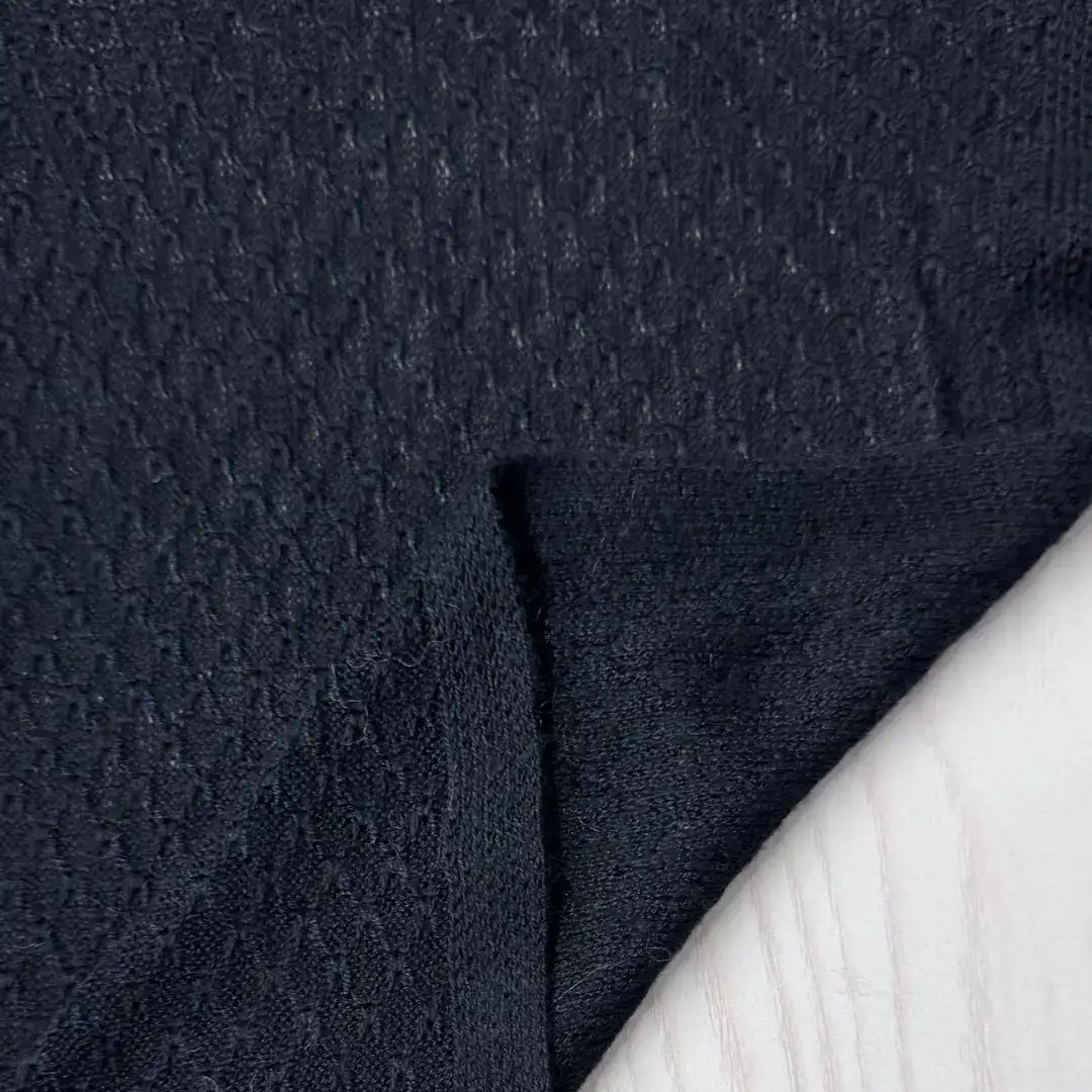 China Yarn for Ladies Vest (Sweater),Men’s Vest (Sweater),T-shirt (Sweater),Dresses (Cardigan Open) (Sweater) Rayon Filament Filament Viscose BLACK color buy from China wholesaler bulk order at wholesale price free worldwide shipping Alibaba