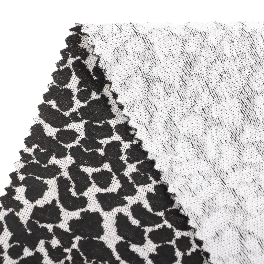 China Fabric for Blouse,Skirt Weft Jacquard Knit Fabric Polyester Spandex Black and White color buy from China wholesaler bulk order at wholesale price free worldwide shipping Alibaba
